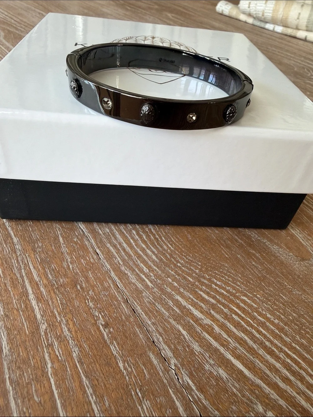 🩶 Kurt Geiger Eagle Crystal Bangle Bracelet